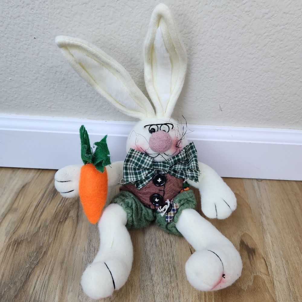 🎵Rustic Posable Shelf Sitter Bunny & Carrot - Picture 5 of 12